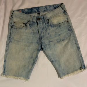 True Religion Geno Cut-off Jeans